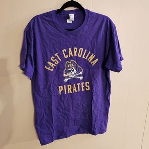 East Carolina University Pirates Medium Tshirt